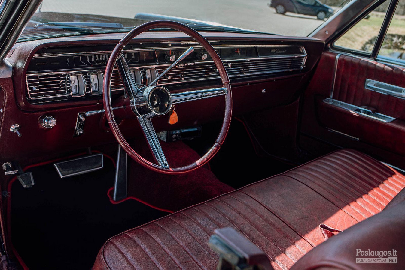 Retro automobilių nuoma Jūsų Šventei (Retronill) Vilnius / RetroNILL