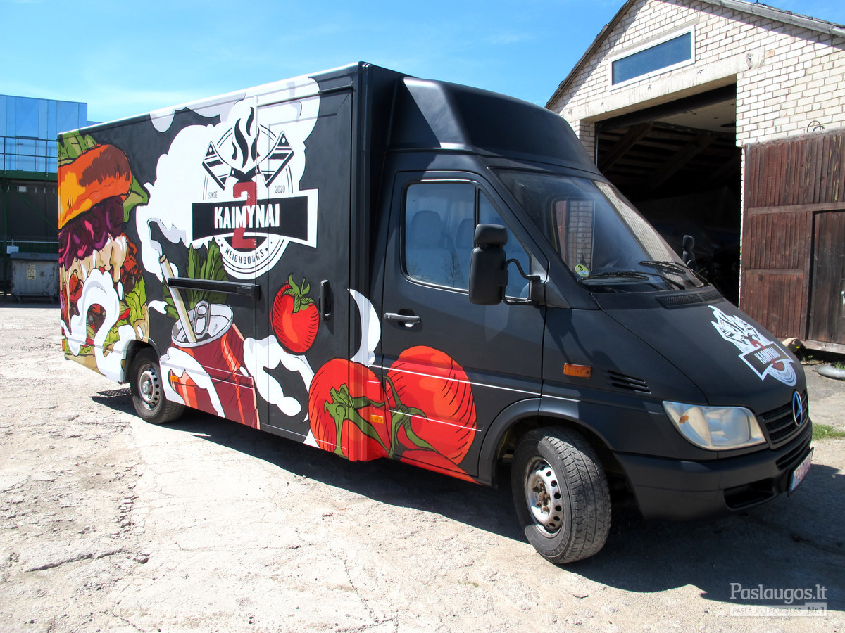 FoodTruck - 2 Kaimynai maisto furgono dizainas, logotipas ir įgyvendinimas graffiti technika