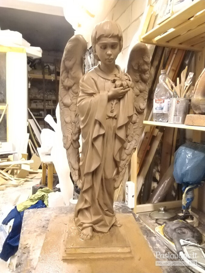 Angeliuko skulptūros modelis, aukštis 70 cm.