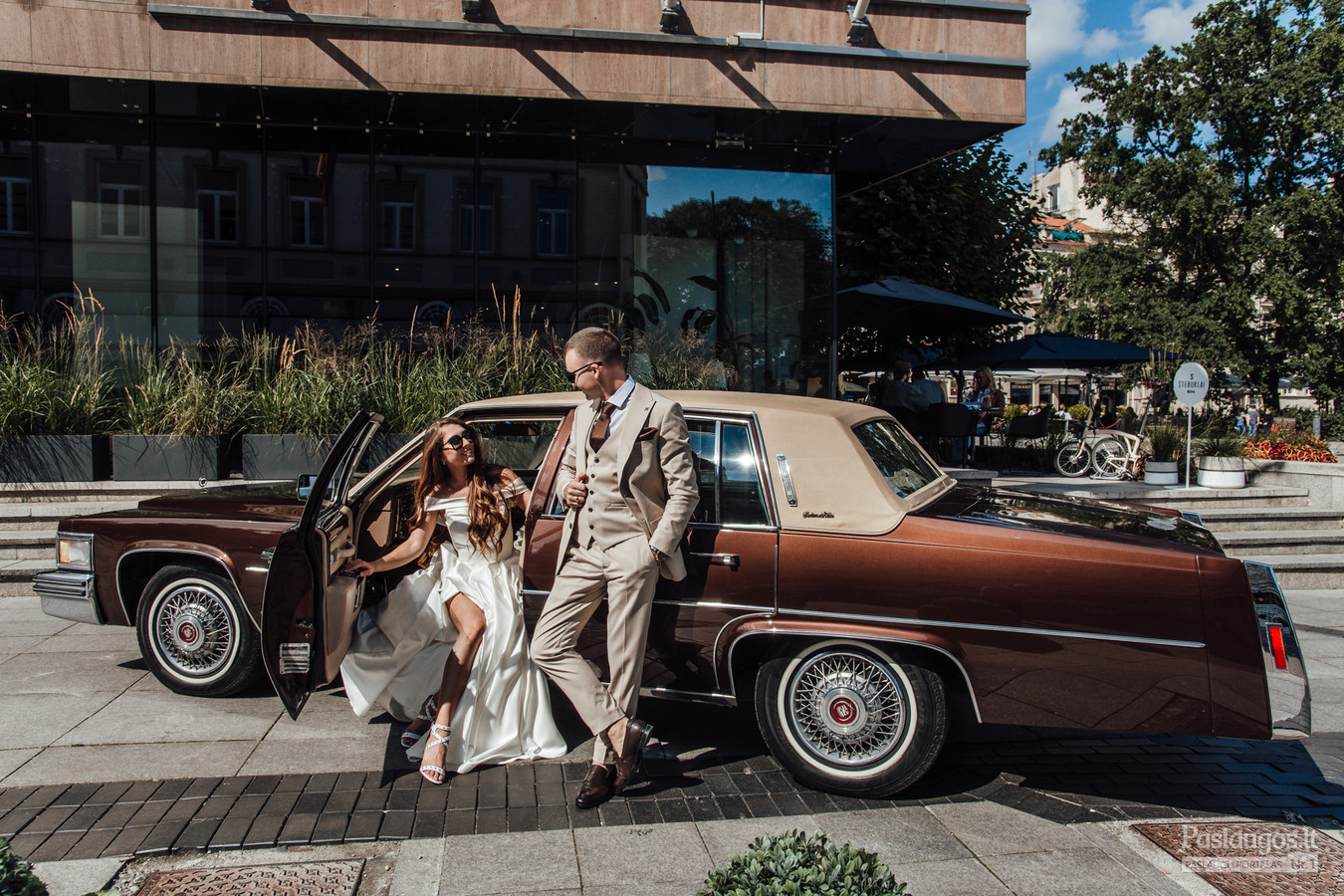 Karina Baranovska Vilnius Retro Cadillac automobilių Nuoma Darbų