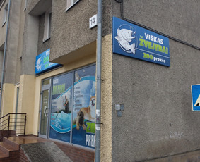 Išorinė parduotuvės reklama