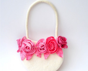 Vėlėja - Vėlimas ant šilko - 4 Vėlimas ant šilko - Vėlėja - 4