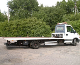 Techninė pagalba kelyje Kaunas 24/7 - Automobilio rato keitimas - 1 Automobilio rato keitimas - Techninė pagalba kelyje Kaunas 24/7 - 1