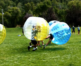 BUBBLE futbolas! Išbandyk!
www.showart.lt
