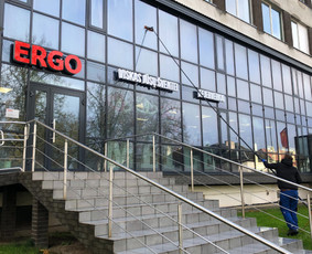 Naujos kartos - langų, fasadų, stogų valymo paslaugos - Biurų valymas - 4 Biurų valymas - Naujos kartos - langų, fasadų, stogų valymo paslaugos - 4