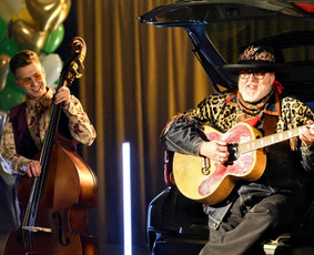 Privati Muzikos Mokykla Visos Stygos Justiniškėse - Ukulėlės pamokos - 2 Ukulėlės pamokos - Privati Muzikos Mokykla Visos Stygos Justiniškėse - 2