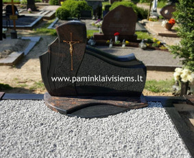 Paminklai, paminklų gamyba, kapaviečių tvarkymas / Kitos paslaugos / Darbų pavyzdys ID 2064004