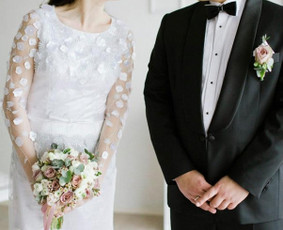Valentino diena. Žiemos vestuvės ♡
Idėjos autorė, planuotoja, dekoratorė ir nuotaka - Kristina Vanagienė. Foto ir video autorė - Kristina Sereikaitė ("Kristina Sereikaitė Photography",
E+K wed
