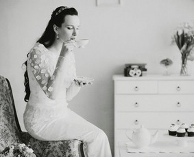 Valentino diena. Žiemos vestuvės ♡
Idėjos autorė, planuotoja, dekoratorė ir nuotaka - Kristina Vanagienė. Foto ir video autorė - Kristina Sereikaitė ("Kristina Sereikaitė Photography",
E+K wed