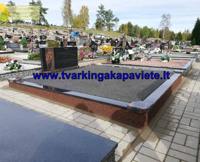 Naujos kapavietės įrengimas dekoruojant ją skalda