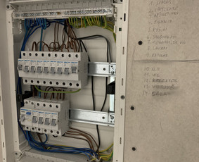 Elektros instaliacija, Led/išmanus apšvietimas - Elektros instaliacija - 1 Elektros instaliacija - Elektros instaliacija, Led/išmanus apšvietimas - 1