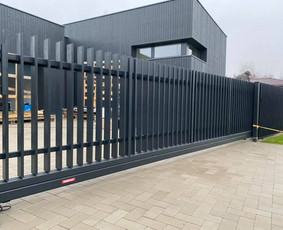 Visų tipų tvoros ir vartai. Projektavimas, gamyba-montavimas - Kiemo vartai, gamyba - 1 Kiemo vartai, gamyba - Visų tipų tvoros ir vartai. Projektavimas, gamyba-montavimas - 1