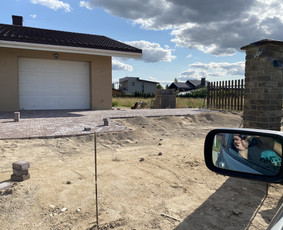 Trinkelių klojimas, pagrindų ruošimas, bortų dėjimas,stogai / Mindaugas / Darbų pavyzdys ID 2096530