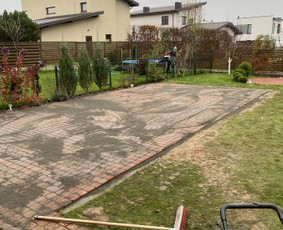 Trinkelių klojimas, pagrindų ruošimas, bortų dėjimas,stogai / Mindaugas / Darbų pavyzdys ID 2096574
