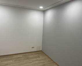 Apdailos Komanda - Grindjuosčių montavimas - 1 Grindjuosčių montavimas - Apdailos Komanda - 1