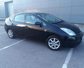 Nuomos paslaugos - Toyota Prius - 1