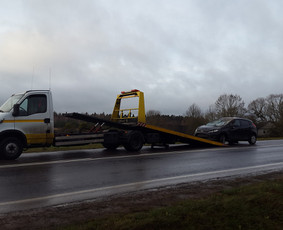 Pagalba užklimpus automobiliui - Technine pagalba kelyje Kaunas,tralas Traliukas visa Lt - 2