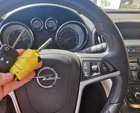 Automobilių raktų gamyba, programavimo paslaugos / Elektrikas, programavimo paslaugos / Darbų pavyzdys ID 2135738