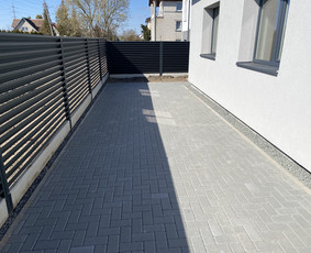 Kelio bortų įrengimas - Trinkelių klojimas, pagrindų ruo&scaron;imas, bortų dėjimas,stogai - 1