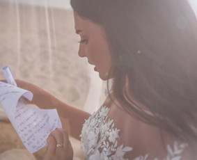 Nuotraukos autorė - Vera Gorbačiova("VG Wedding & Glamour photogr"),
Planuotoja, dekoratorė, režisierė, medaus mėn. gidė - K. Vanagienė ("Vestuvių Fėja"),
Šventės vieta - Tailandas
Rit...