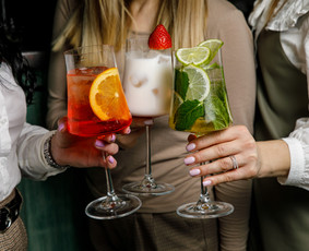 Barmeno paslaugos Jūsų šventei (mobilus baras) - Papildomos barmeno paslaugos - 1 Papildomos barmeno paslaugos - Barmeno paslaugos Jūsų šventei (mobilus baras) - 1