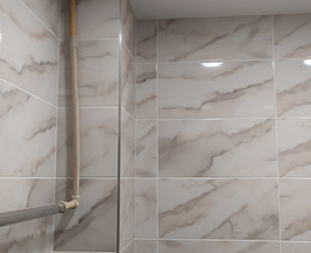 Vonios remontas - Apdailos darbai. Plytelių klijavimas - 4