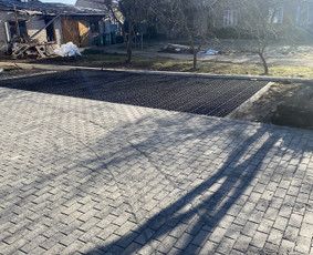 Drenažo įrengimas - Trinkelių klojimas, pagrindų ruo&scaron;imas, bortų dėjimas,stogai - 1