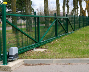Tvorų montavimo darbai - Vartų automatika, montavimas - 3 Vartų automatika, montavimas - Tvorų montavimo darbai - 3