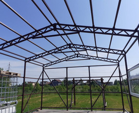 Metalo gaminiai - turėklai, tvoros, vartai, stoginės - Metalo konstrukcijos - 3 Metalo konstrukcijos - Metalo gaminiai - turėklai, tvoros, vartai, stoginės - 3