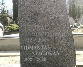 Raidžių kalimas ant paminklo kapinėse / Raidžių kalimas ant paminklo / Darbų pavyzdys ID 2171751