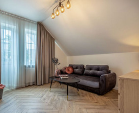 Užuolaidų Audiniai Romanetės Roletai Karnizai Siuvimas / Giedrė Mišeikienė / Darbų pavyzdys ID 2182323