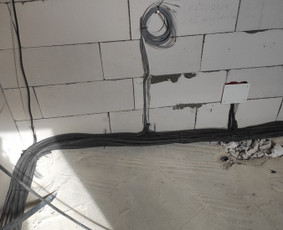 Elektrikas Liutauras + Oro kondicionavimas, ventiliacija / Liutauro Lukošaičio elektros darbai / Darbų pavyzdys ID 2192261