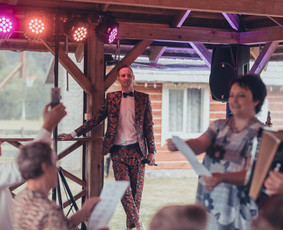 Šarūnas Džiugas renginių vedėjo ir dj komanda, Lt-en - Vestuvių šventės vedimas - 4 Vestuvių šventės vedimas - Šarūnas Džiugas renginių vedėjo ir dj komanda, Lt-en - 4