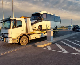 Sunkvežimių ir lengvųjų automobilių pagalba kelyje 24/7 / Uab Eurogera / Darbų pavyzdys ID 2197919