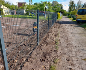 Montuojam segmentines ir metaliniu tvoralenčių tvoras / Arvydas / Darbų pavyzdys ID 2233944