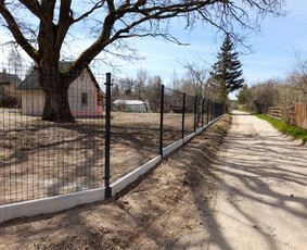 Montuojam segmentines ir metaliniu tvoralenčių tvoras / Arvydas / Darbų pavyzdys ID 2233988