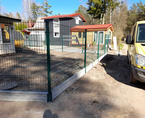Montuojam segmentines ir metaliniu tvoralenčių tvoras / Arvydas / Darbų pavyzdys ID 2233996