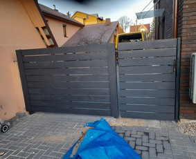 Montuojam segmentines ir metaliniu tvoralenčių tvoras / Arvydas / Darbų pavyzdys ID 2234022