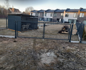 Montuojam segmentines ir metaliniu tvoralenčių tvoras / Arvydas / Darbų pavyzdys ID 2234040