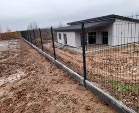 Montuojam segmentines ir metaliniu tvoralenčių tvoras / Arvydas / Darbų pavyzdys ID 2234054
