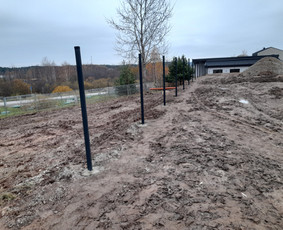 Montuojam segmentines ir metaliniu tvoralenčių tvoras / Arvydas / Darbų pavyzdys ID 2234058