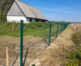 Montuojam segmentines ir metaliniu tvoralenčių tvoras / Arvydas / Darbų pavyzdys ID 2234074