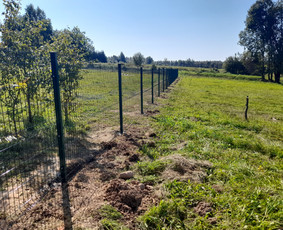 Montuojam segmentines ir metaliniu tvoralenčių tvoras / Arvydas / Darbų pavyzdys ID 2234076