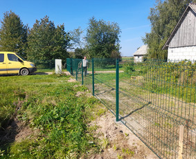 Montuojam segmentines ir metaliniu tvoralenčių tvoras / Arvydas / Darbų pavyzdys ID 2234078