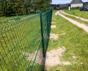 Montuojam segmentines ir metaliniu tvoralenčių tvoras / Arvydas / Darbų pavyzdys ID 2234088