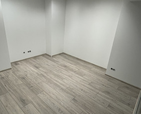 Dazymo darbai, kokybiška butų ir namų apdaila - Laminato klojimas - 1 Laminato klojimas - Dazymo darbai, kokybiška butų ir namų apdaila - 1