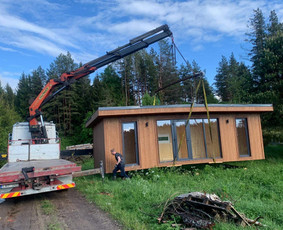 Dalinių krovinių pervežimas Lietuvoje - Fiskaras krovinių pervežimas kranas manipuliatorius tralas - 1