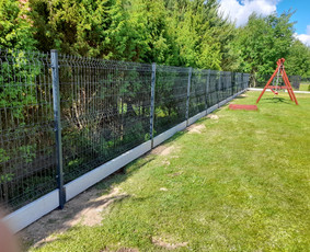 Montuojam segmentines ir metaliniu tvoralenčių tvoras / Arvydas / Darbų pavyzdys ID 2261256