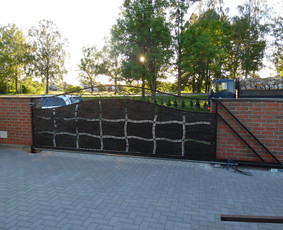 Vartai Tvoros Turėklai Stogeliai ir kiti gaminiai - Stumdomų vartų gamyba - 3 Stumdomų vartų gamyba - Vartai Tvoros Turėklai Stogeliai ir kiti gaminiai - 3