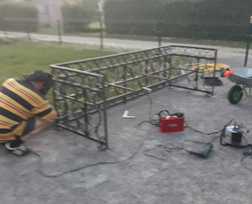 Suvirinimo ir remonto darbai Aliuminio, spalvota m. / Aleksandras Dobrovolskis / Darbų pavyzdys ID 2276376